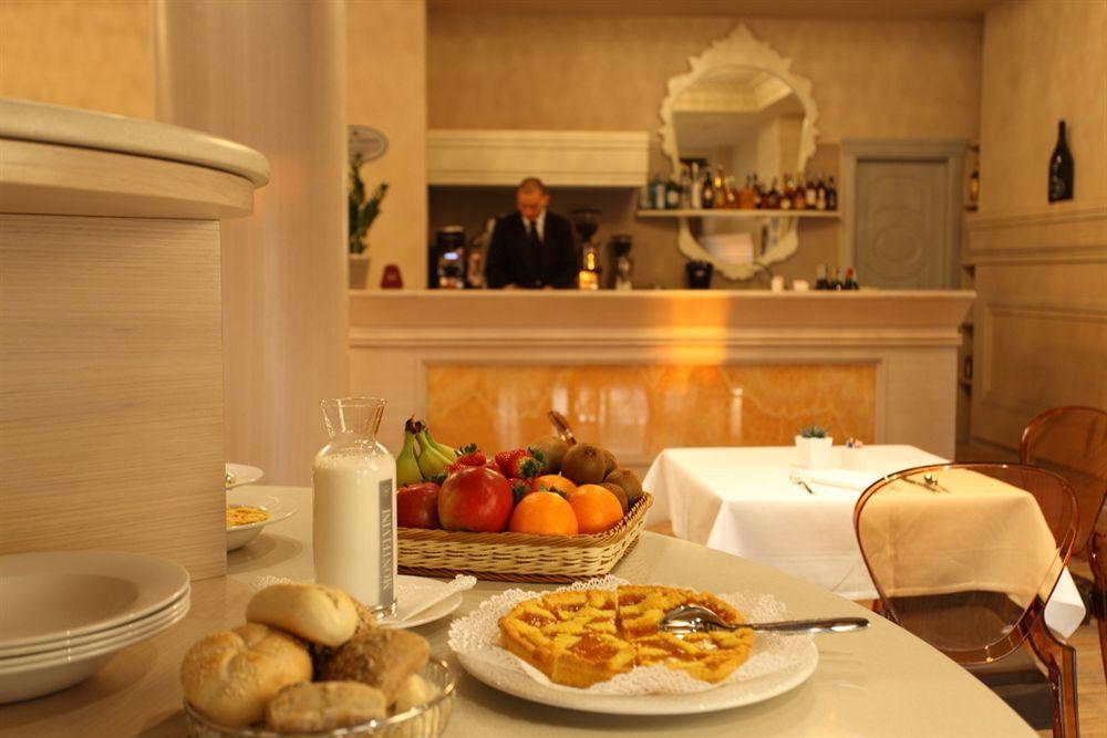 Hotel Grand 4*